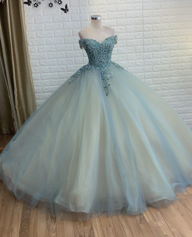 Puffy Tiered Skirt Teal/turquoise Ball Gown Wedding Dress With