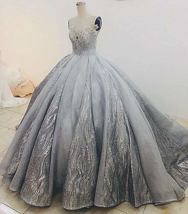 Splendid sleeveless grey ball gown wedding/prom dress with glitter ...