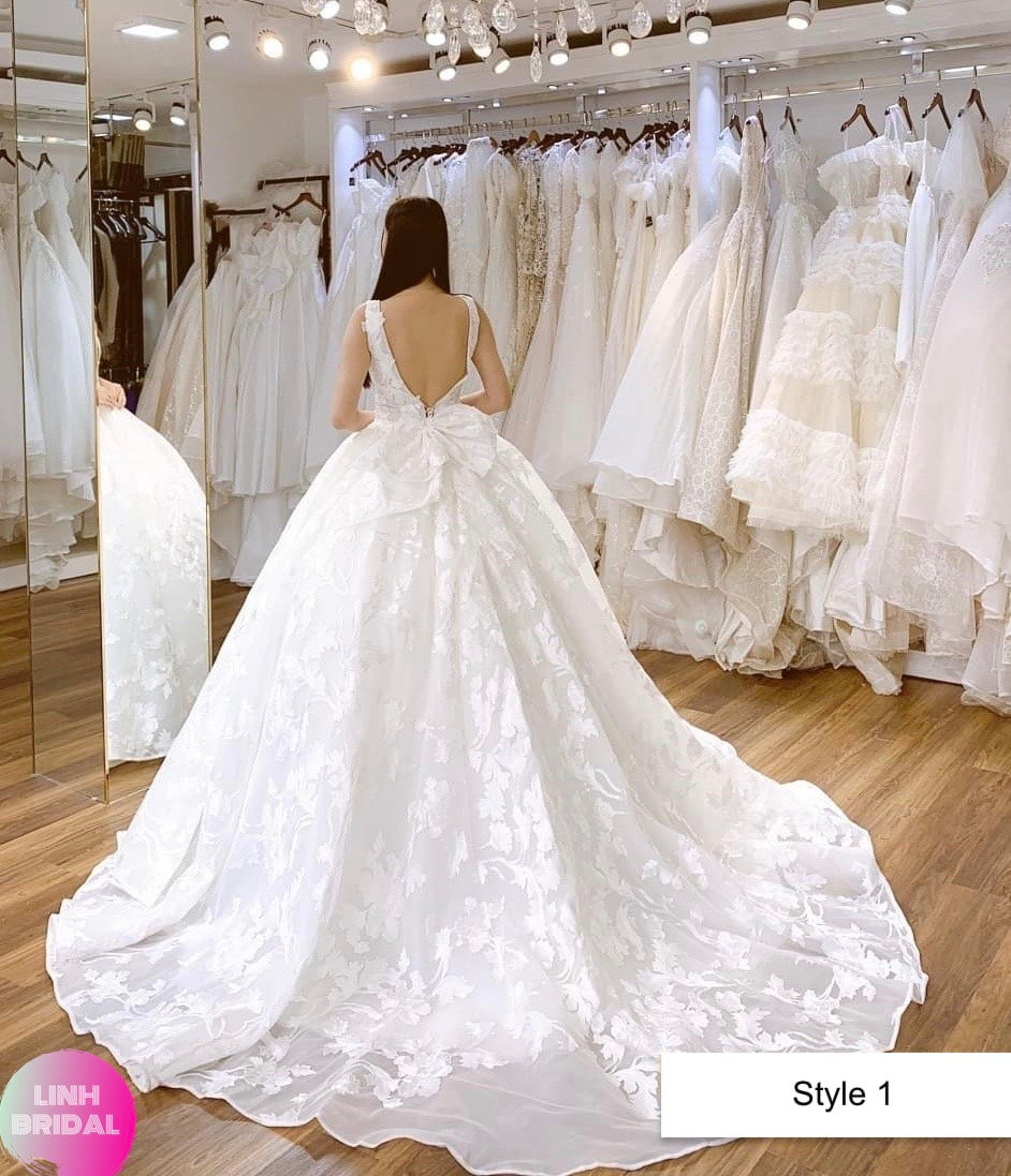 Full floral lace off the shoulder or sleeveless white princess ballgown ...