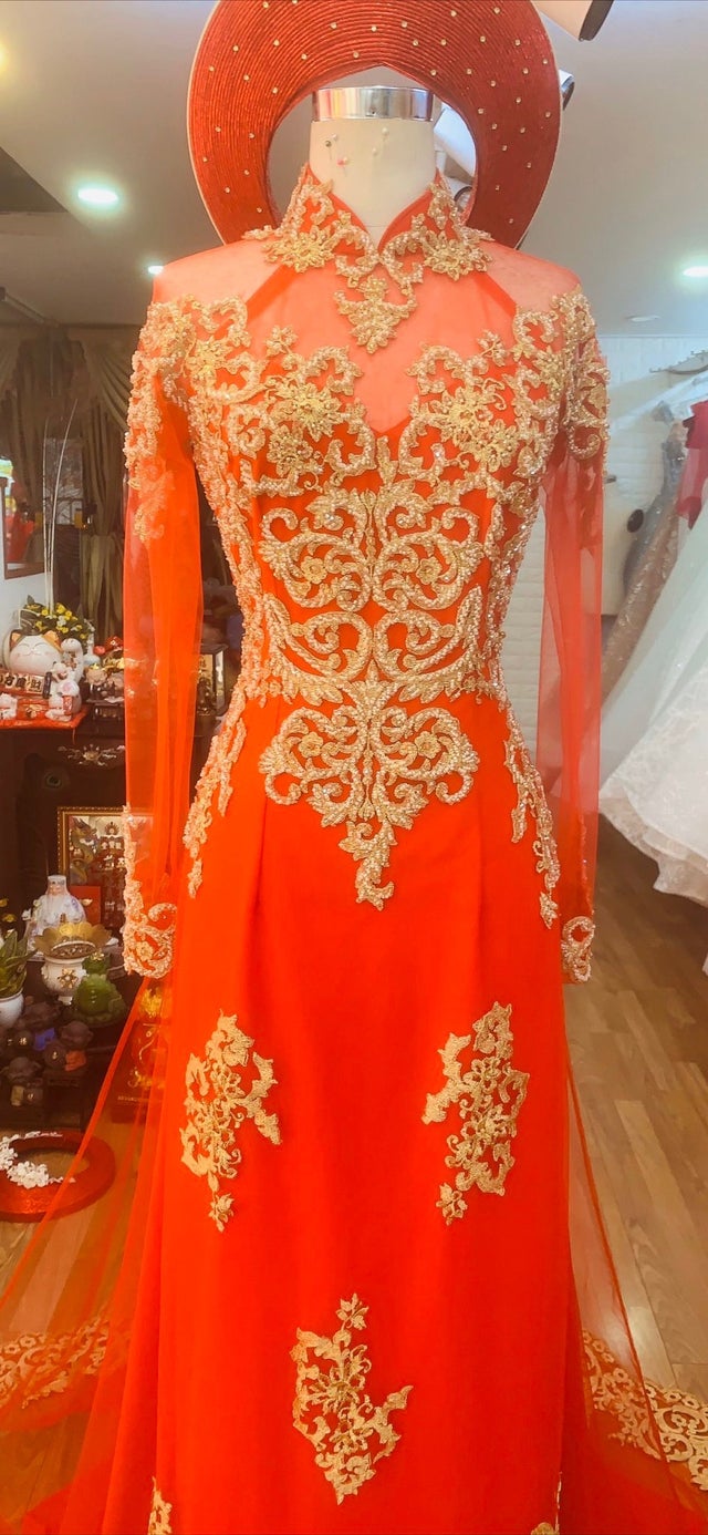 Traditional Vietnamese Wedding Ao Dai in red with gold lace & train ...
