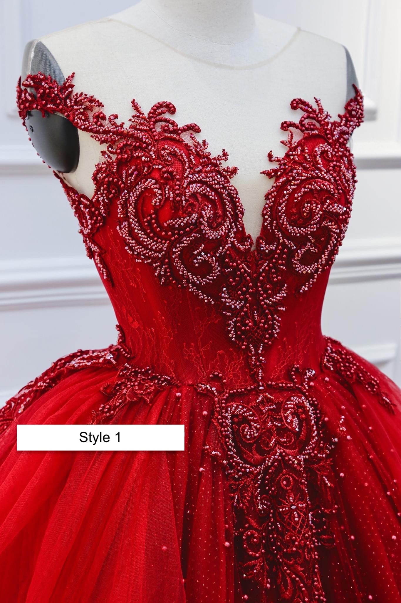 Princess red cap sleeves tiered skirt ball gown wedding/prom dress with ...